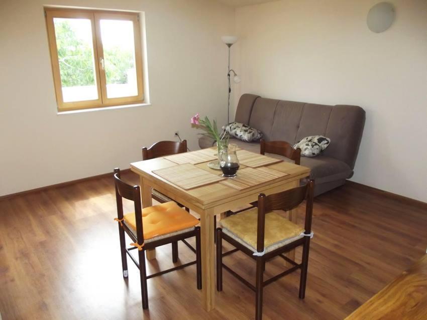 Apartmani Juliska Pirovac Exterior photo
