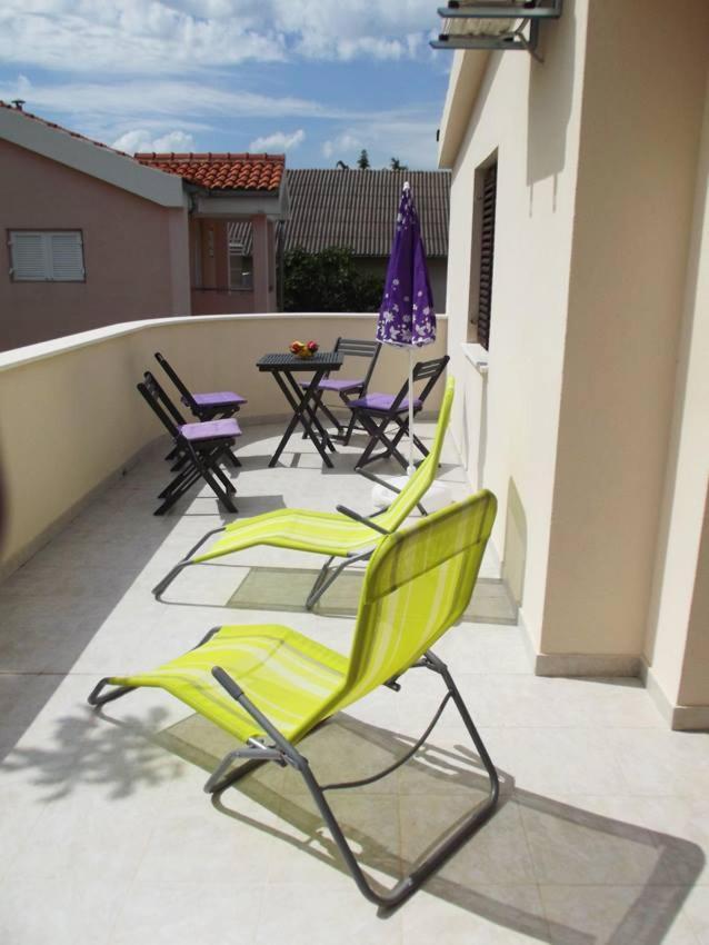 Apartmani Juliska Pirovac Exterior photo
